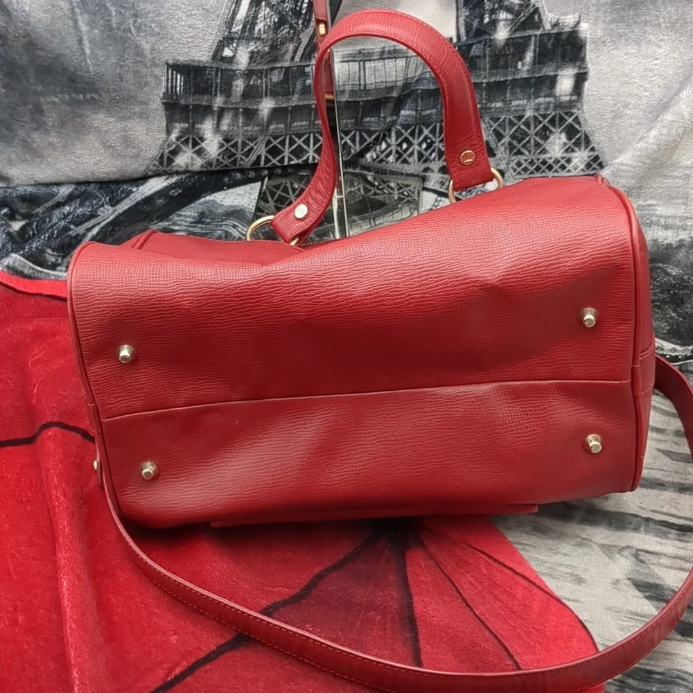 Elaine Turner leather satchel